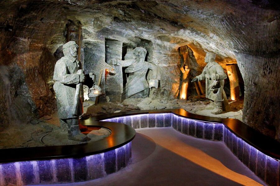 From Krakow: Wieliczka Salt Mine Tour with Guide - Krakow to the mine: the smooth transfer you will notice