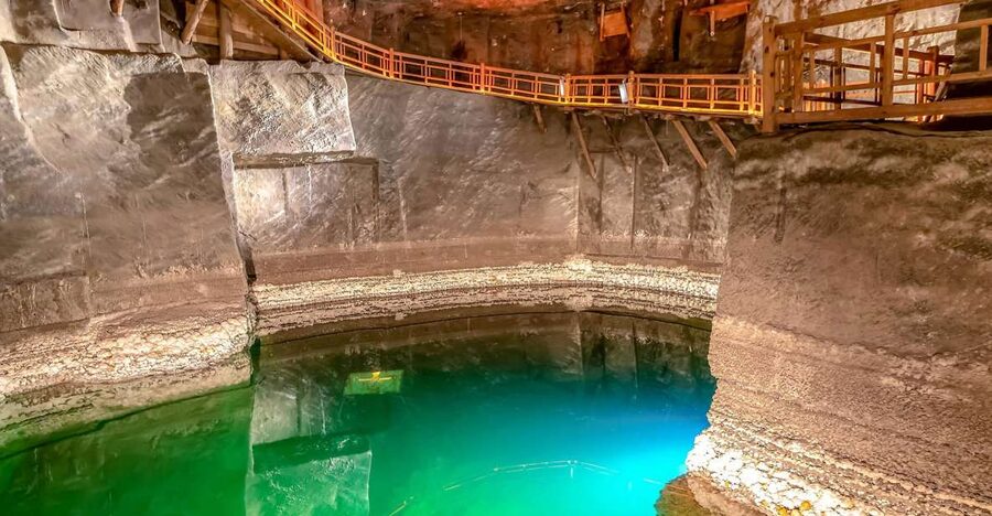 From Krakow: Wieliczka Salt Mine Tour - The 4.5-hour flow: pickup, transfer, and the underground route