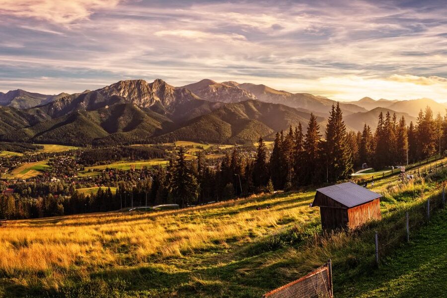 From Krakow: Zakopane Tatra Mountains & Hot Springs Tour - Logistics that can make or break the mood