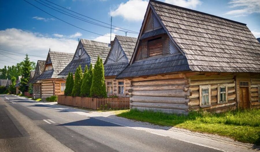 From Krakow: Zakopane & Tatra Mountains Tour with Cable Car - Krupówki Street free time: where you eat, shop, and reset