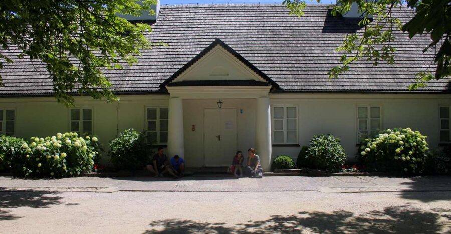 From Warsaw: Tour to Chopin's Birthplace - Żelazowa Wola - Key highlights to know before you go