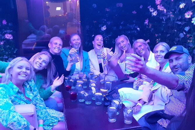 Fun Explorers Pub Crawl with free welcome shots and free ent - Key highlights worth your attention