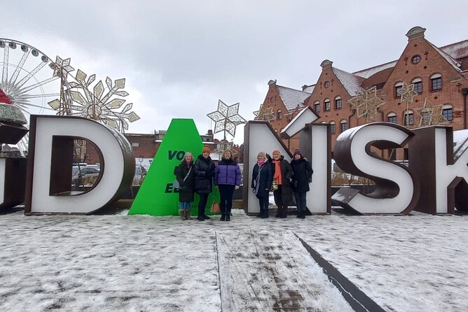 Gdansk: 2H City Sightseeing Tour LIVE GUIDED by Buggy/Golf cart - Second World War Museum, Baltic Philharmonic buildings, and the waterfront payoff