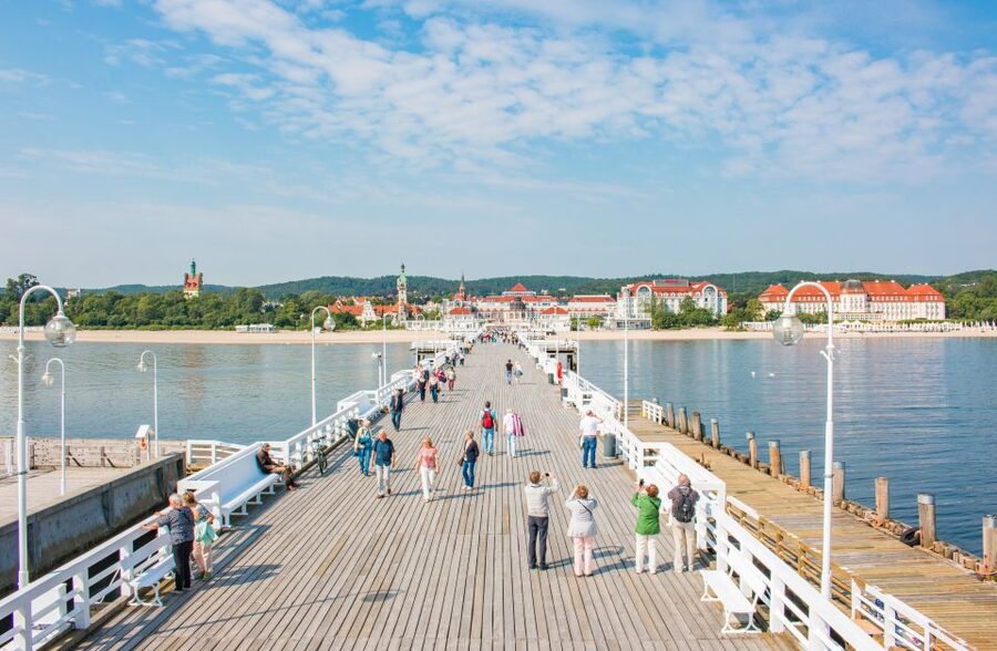 Gdansk: City Highlights Guided Private Bike Tour - Wrzeszcz and the everyday city: what makes the long tour feel local