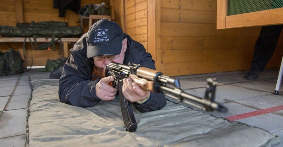 Gdansk: Firearm Shooting Experience with Instructor - Challenge Levels: Obstacles and Different Shooting Positions