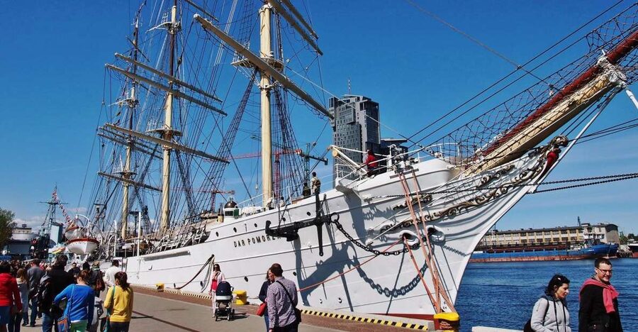 Gdansk, Gdynia, and Sopot: 8-Hour Private Sightseeing Tour - Amber in the Amber Chamber: polishing, a short lecture, and real context