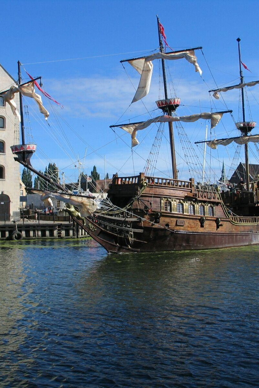 Gdansk: Guided Round-Trip Cruise to Westerplatte - The Bar, Drinks, and Snacks That Actually Make the Tour Better