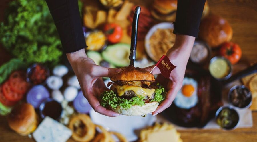 Gdansk: Legendary Burger and Zywiec Beer at Hard Rock Cafe - How the voucher and small-group format keeps things easy