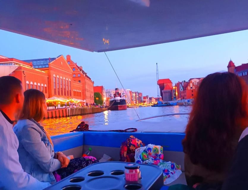 Gdańsk: Motława River Eco Cruise at Sunset with Prosecco - Old-town water views and the historic gates you can actually spot