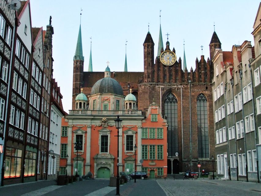 Gdansk Old Town Half-Day Private Walking Tour - Old Crane on the Motlawa River, Medieval Engineering You Can Actually See