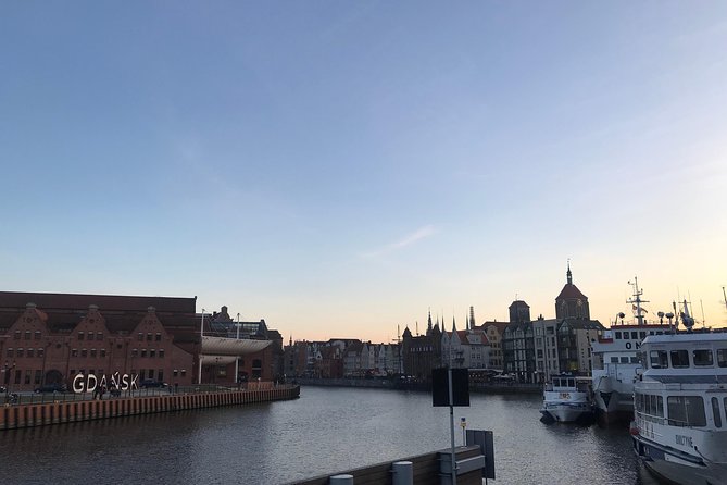 Gdańsk: Old Town Private Walking Tour with Legends and Facts - Starting at Brama Wyżynna: Your Gdańsk Map Comes Into Focus Fast