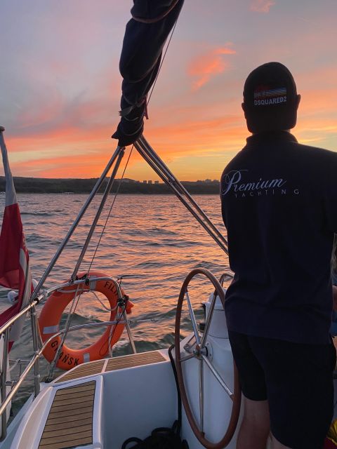 Gdańsk: Scenic Sunset Cruise with Welcome Drink - Price, group size, and who it fits best