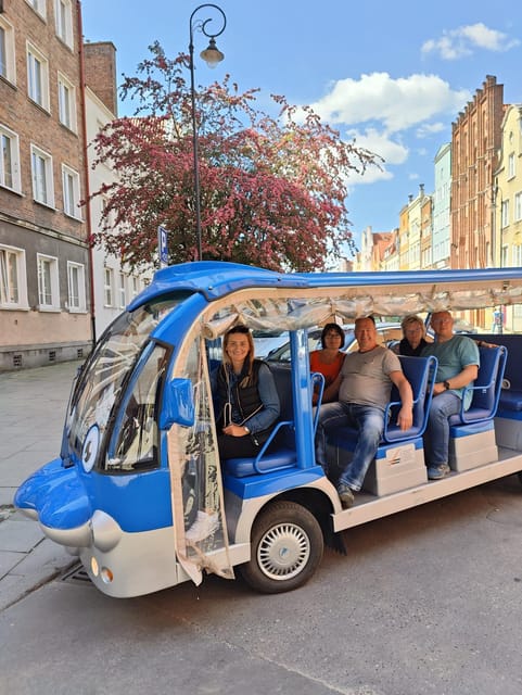 Gdansk: Shared or Private City Tour Sightseeing By Golf Cart - Golden Gate and the historic city spine
