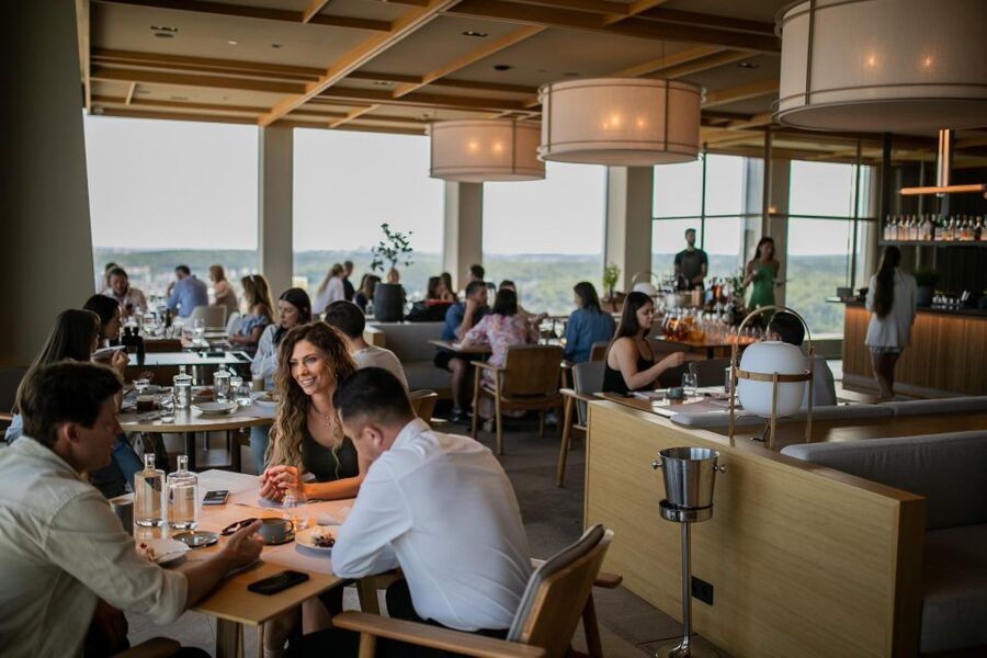 Gdańsk: Spanish Cuisine and City Views From the Top Floor - What the Spanish dinner menu is really like