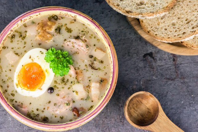 Gdansk Traditional Food Tour with Old Town Sightseeing - The Old Town walk: what you see and what it means
