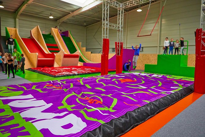 GOjump MEGAPARK Kraków-Sikorki - 1 hour Trampoline Park ticket - Tips to Avoid Friction Points (So the Hour Feels Smooth)