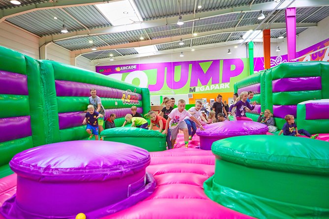 GOjump MEGAPARK Kraków-Sikorki 1h ticket: GOair Inflatable Park - All-weather family fun, with one safety note to take seriously