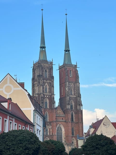 Group city tour (walking tour) through Wroclaw in German - St Elizabeth’s Church: Tall Views, Clear Explanations