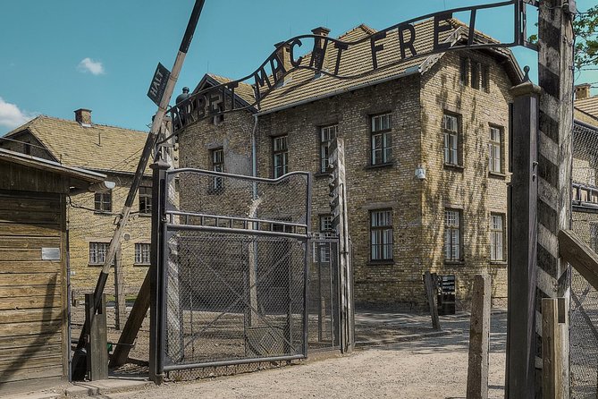 Guided Tour to Auschwitz-Birkenau from Warsaw - The Warsaw Morning Start: 5:30 am and Warsaw Central Station