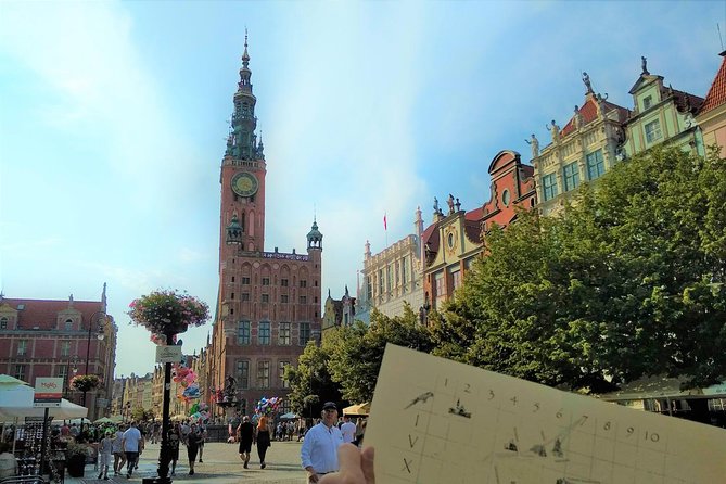 Hevelius Treasure | Scavenger Hunt - Heweliusz Monument: tying the story to real places