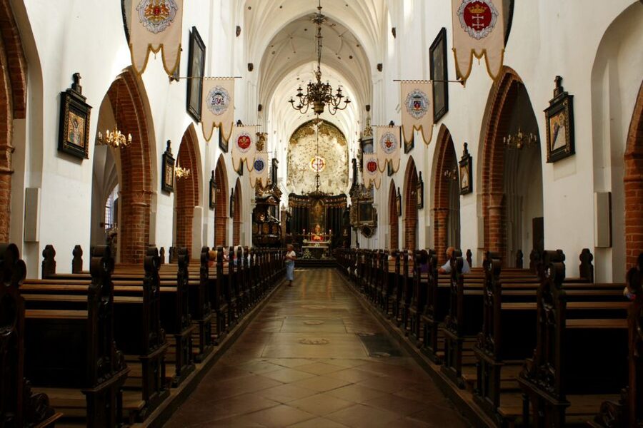 Highlights of Gdańsk, Gdynia and Sopot 1-day Private Tour - Gdańsk highlights on the Baltic: St. Mary’s Church and Long Market