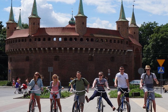 Highlights of Krakow Bike Tour - Small group - Entering Krakow on two wheels from Rynek Główny