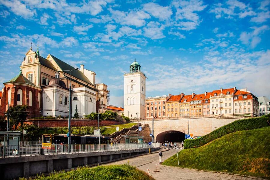 Highlights of Warsaw Private Bike Tour with Licensed Guide - Who This Warsaw Bike Tour Is Best For