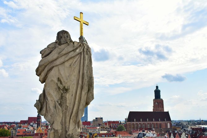 Highlights of Wroclaw Private Tour with one Entrance - Pickup, mobile ticket, and private group size: the practical side that saves stress