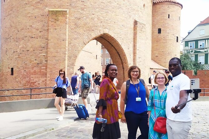 Historic Heart of Warsaw Walking Tour - Muzeum Marii Sklodowskiej-Curie: a quick birthplace stop without forcing tickets