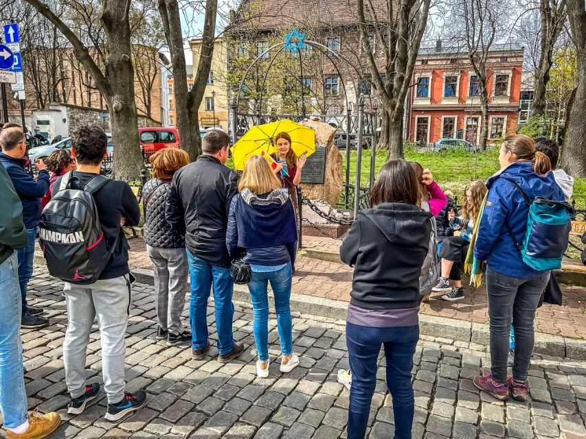 Jewish Krakow Walking Tour in English - Podgórze ghetto sites: where 1941 to 1943 becomes real
