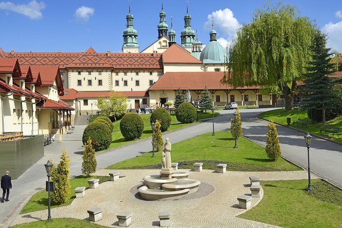 John Paul II Route Guided Tour With Private Transport - Kalwaria Zebrzydowska Sanctuary: why this UNESCO calvary feels different