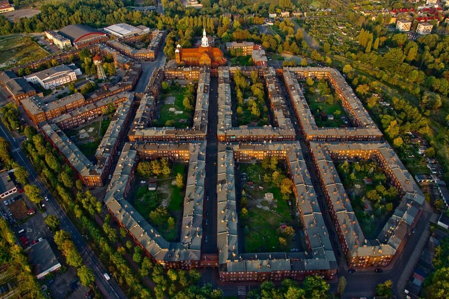 Katowice and Nikiszowiec: bicycle tour with guide - Price and value: what $97 gets you in Katowice