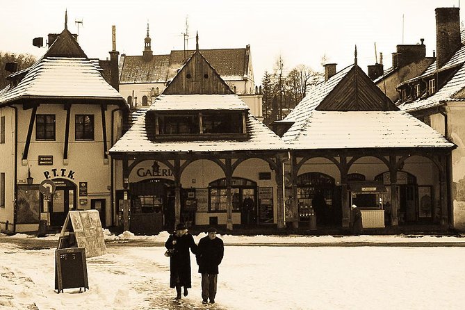 Kazimierz Dolny Small Group Tour from Warsaw with Lunch - Getting from Warsaw without turning it into a logistics project