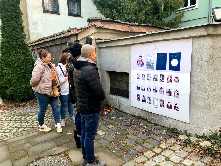 Krakow: 2h Kazimierz (Jewish Quarter) Walking Tour - The 2-Hour Rhythm: What You’ll Finish With