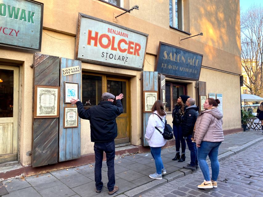 Krakow: 2h Kazimierz (Jewish Quarter) Walking Tour - Languages, Private Groups, and How to Choose Your Booking