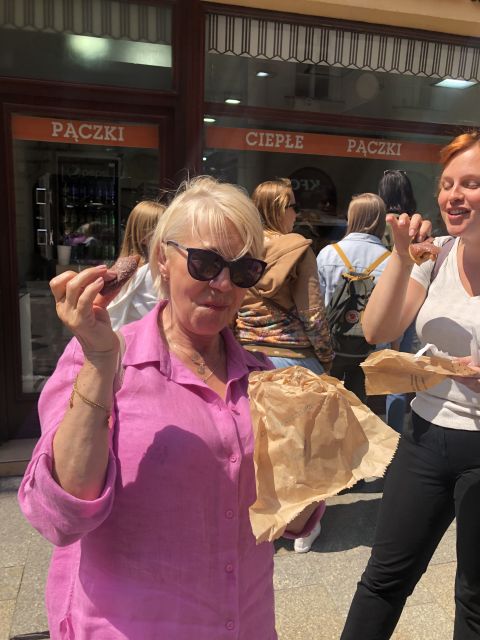 Krakow: 3-Hour Guided Secret Foodies Tour - Soup and a century-old Polish restaurant stop