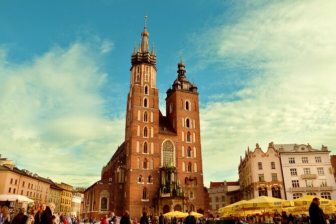 Krakow Airport Exclusive Transfers VIP Service - Krakow Airport to your lodging, in one smooth hop