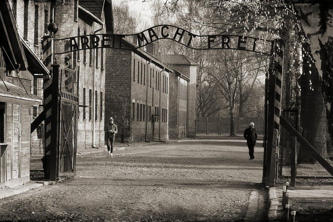 Krakow and Auschwitz - Full Day Tour from Warsaw by private car - The 6:30 AM Start, And Why It Shapes Your Whole Day