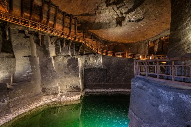 Krakow and Wieliczka Small Group Tour from Warsaw with Lunch - Timing reality check: long drive hours and how late can change the day