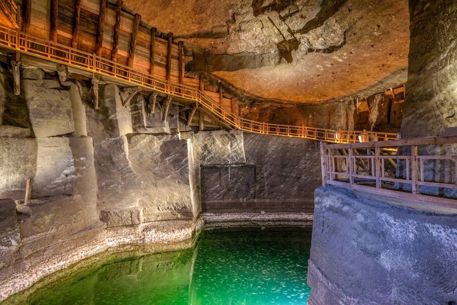 Krakow: Auschwitz and Wieliczka Salt Mine Combo Tour - Quick hits from the Auschwitz and Wieliczka combo day