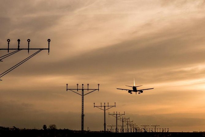 Krakow Balice Airport Round Trip Private Transfer - Hotel lobby pickup and drop-off, and why location can change the cost