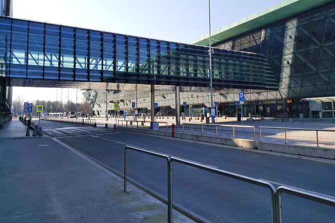 Kraków Balice Airport Transfer: Private One Way - From Arrivals Gate to your hotel, without the hassle