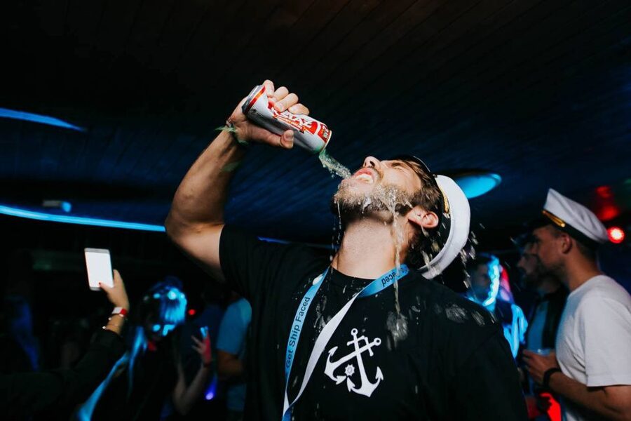 Krakow: Boat Party with Unlimited Drinks - Key things to know before you go