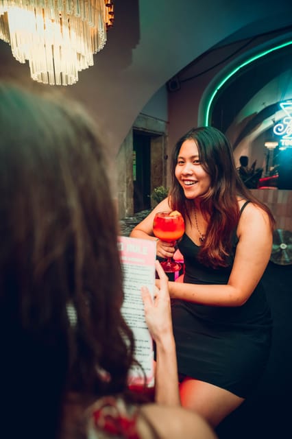 Krakow: Bottomless Brunch with 3-Course Meal and Drinks - Atmosphere and entertainment: music, karaoke, and a Krakow night mood