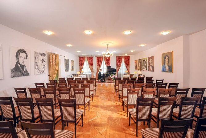Krakow: Chopin Piano Concert in St. Bernardine Church - What you actually hear in an hour of live Chopin