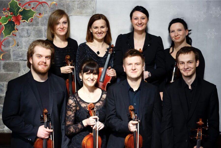 Krakow: Christmas Music Concert With Wine - Royal Chamber Orchestra, the musicians you actually want to hear
