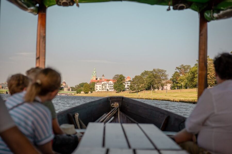 Krakow: Early Bird Vistula River Sightseeing Cruise - Why a 1-hour morning Vistula cruise works so well