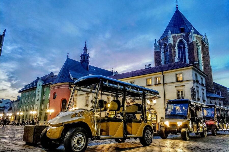 Krakow: Electric Golf Cart Tour of the Old Town - Why a heated electric golf cart works so well in Krakow’s center