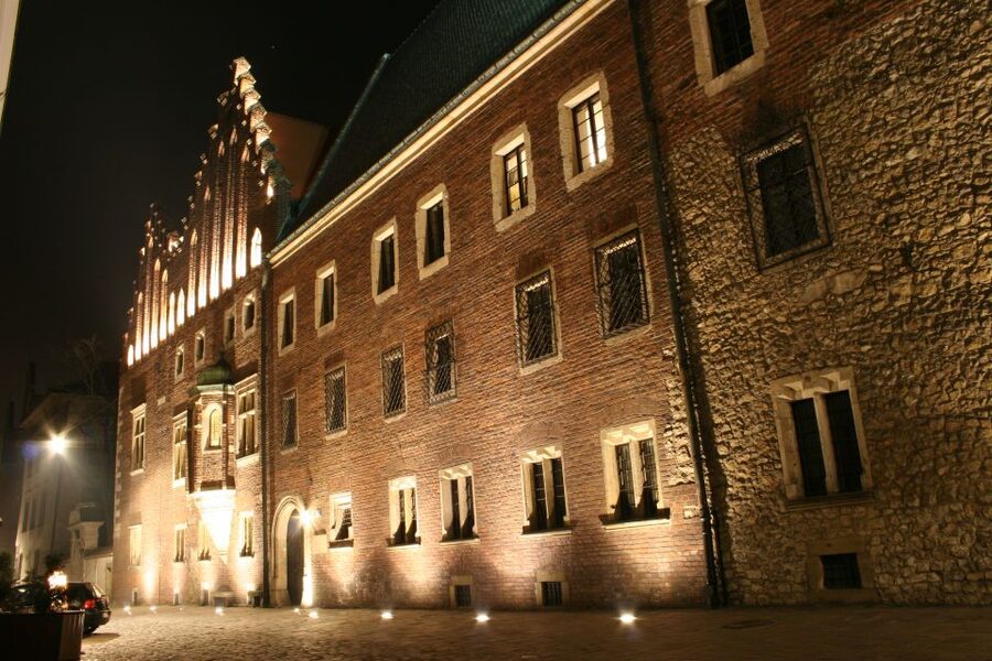 Krakow: Evening Walking Tour with Spooky Stories - St. John Street and the Cloth Hall, where the story connects to daily life