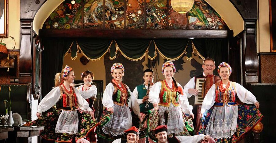 Krakow: Folk Show & 3-Course Dinner at Jama Michalika Café - Jama Michalika Café in Krakow Old Town, not a random theater